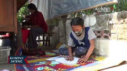 Belajar Daring Di Warung Angkringan