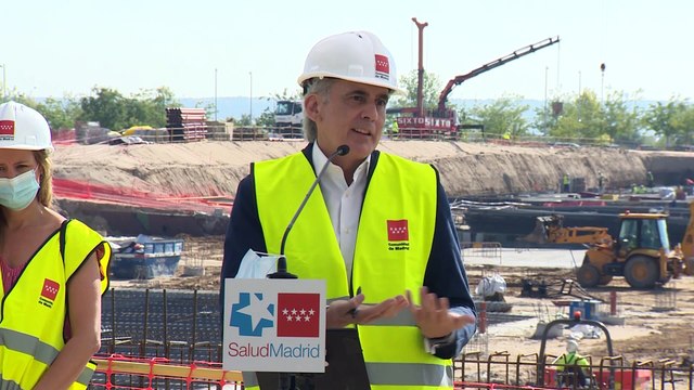 El Gobierno de Ayuso, dispuesto a aplicar la prohibición de fumar en espacios públicos