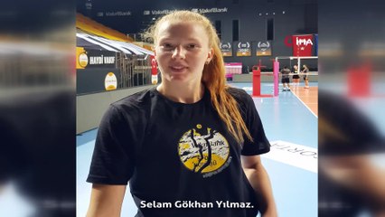 Haak sözünü tuttu, imzalı formasını gönderdi