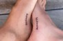 Cara Delevingne e Kaia Gerber fazem tatuagens iguais nos pés