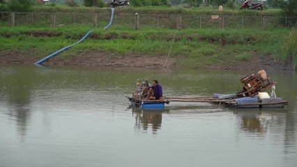 Nạo vét hồ trữ ngọt lớn nhất miền Tây | VTC