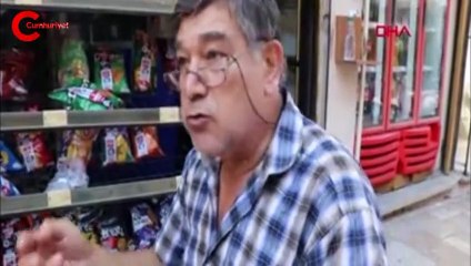 Kediye tekme kamerada