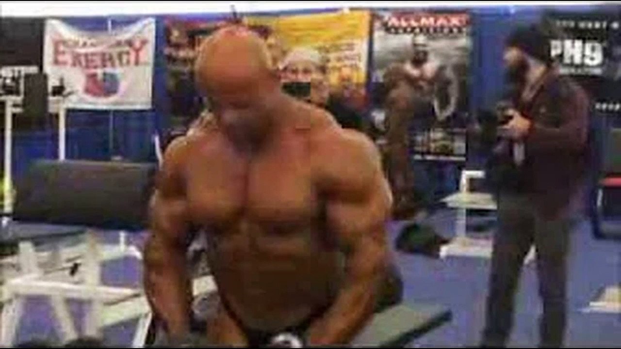 Competitors Lining up backstage 2014 Arnold Classic
