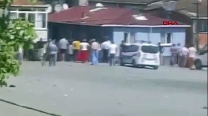 Esenler'de mahalleyi savaş alanına çeviren kavga!