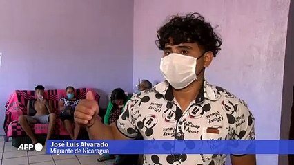 EEUU refuerza valla fronteriza con México ante desesperación de migrantes varados