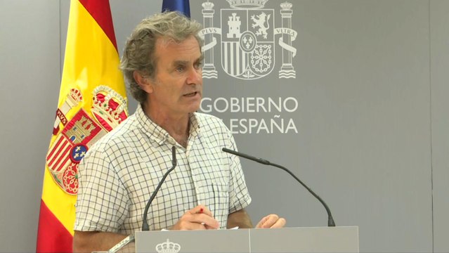 Simón, sobre una medida nacional para prohibir fumar en calles: Si es necesario, se hará