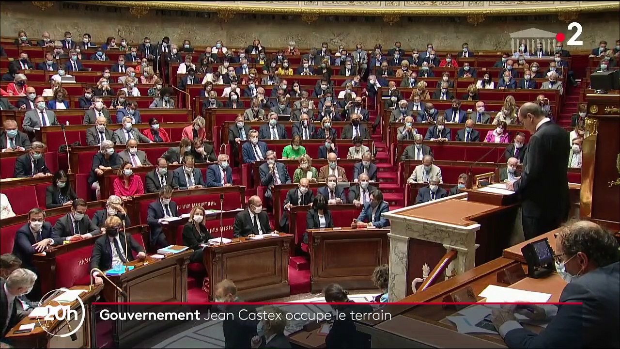 Gouvernement : Jean Castex occupe le terrain