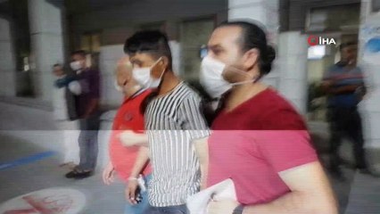 Aksaray’da 2 şahsın bıçaklı kavgası kanlı bitti: 1 yaralı
