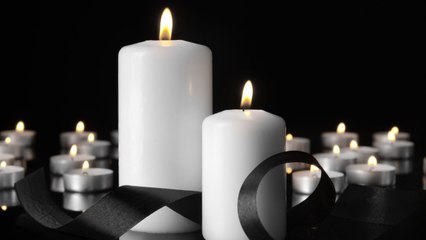 Back To The Light? Florida Teacher Pens Own Obit In Protest