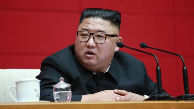 김정은, 당 정치국회의서 수해복구 논의... 외부지원 불허 / YTN