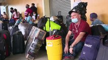Migrantes nicaragüenses varados en Panamá piden regresar a su país pese a cierre de frontera