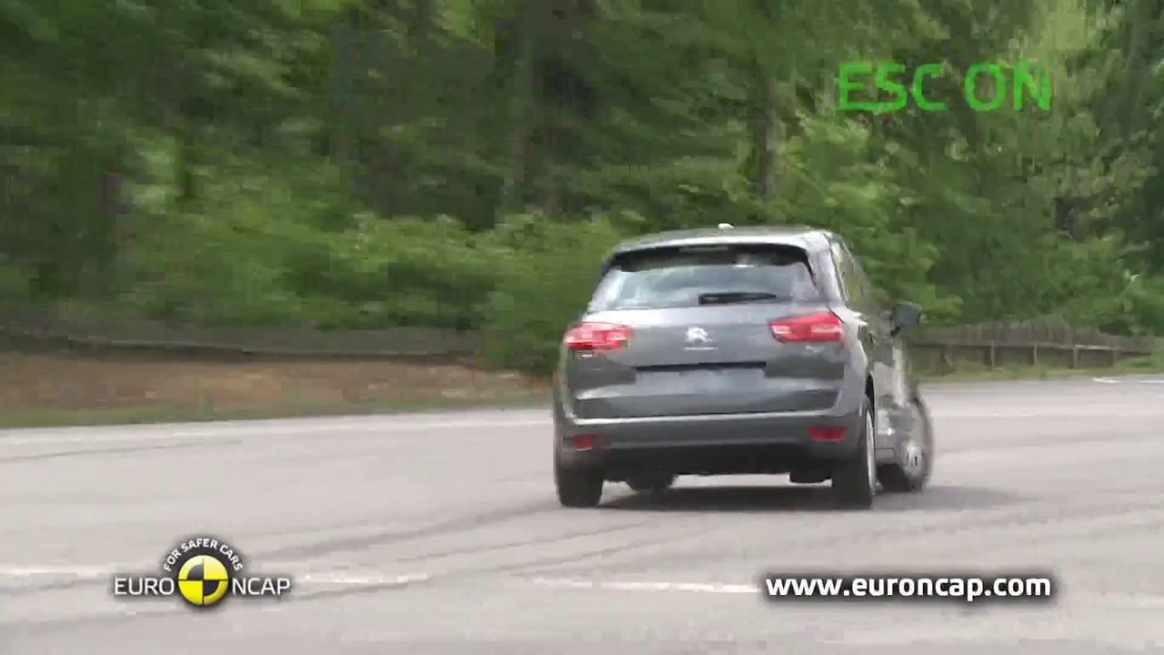 Citroën C4 Picasso - Euro NCAP ESC Test 2013