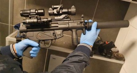 İş adamları ve ünlüleri dolandıran çeteye operasyon