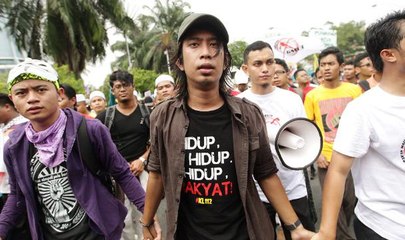 Federal court orders seven activists to face trial first