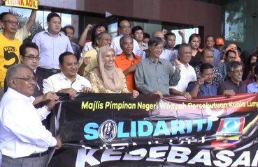 Pakatan wants EC chief to step down