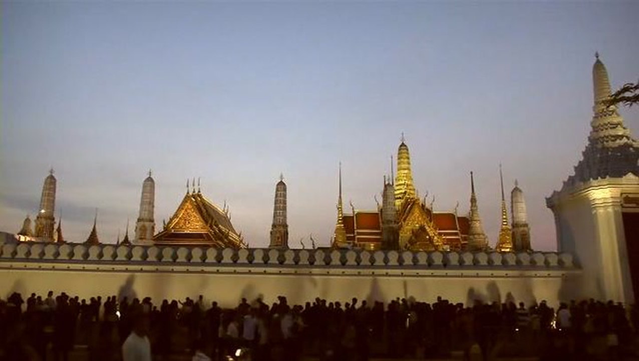 Time lapse: Thailand mourns