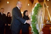 Najib pays last respects to late King Bhumibol