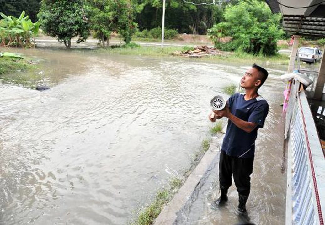 Siren boon for villagers