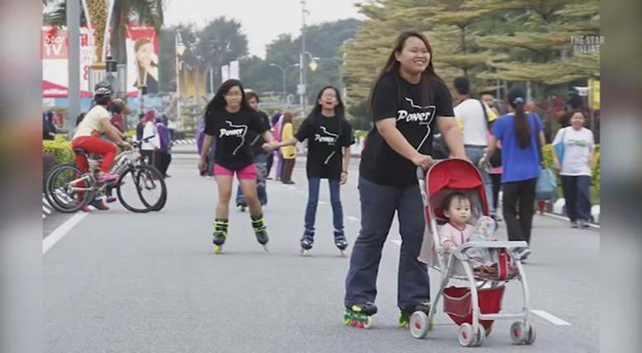 Hundreds celebrate Car Free Day