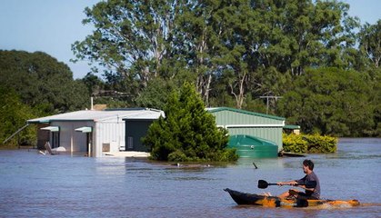 Stay safe, Aussie govt tells all flood victims