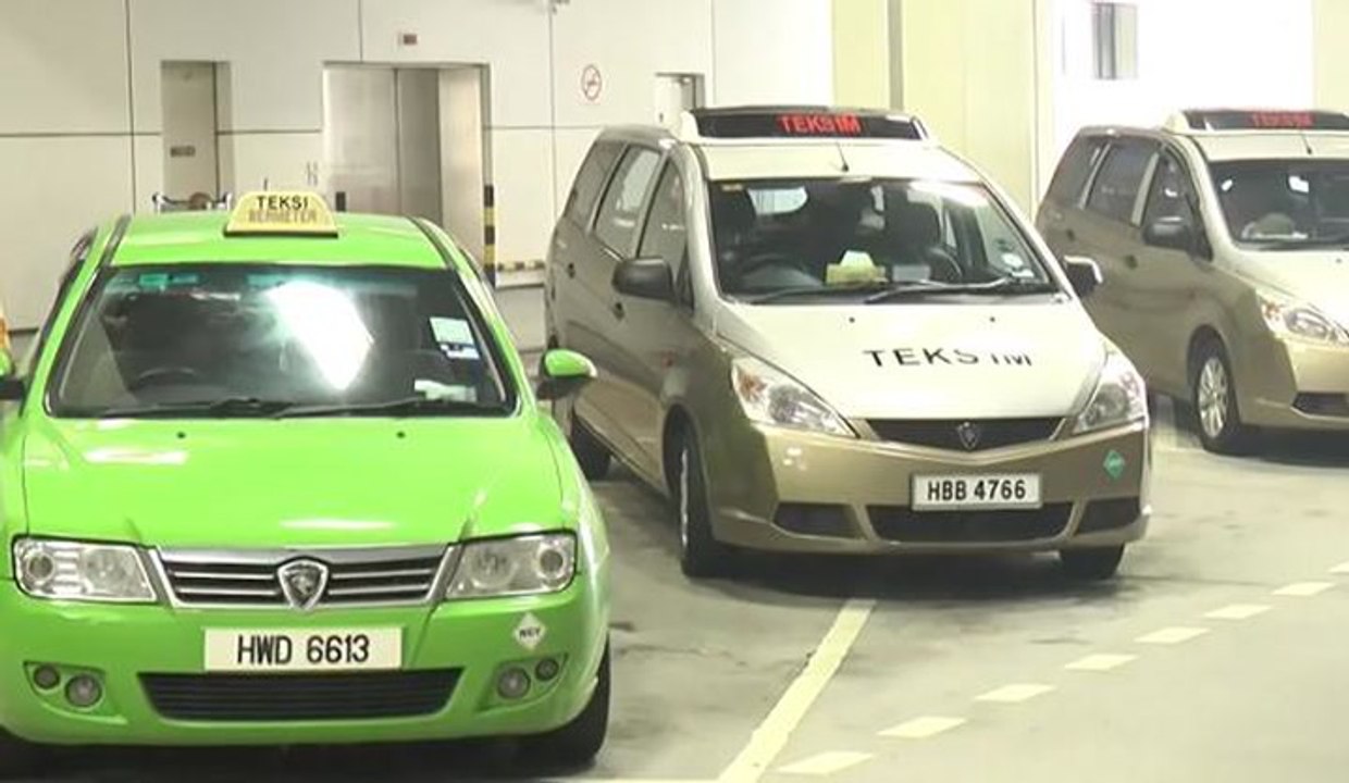 Cab restructuring plan cuts licence classes from five to three
