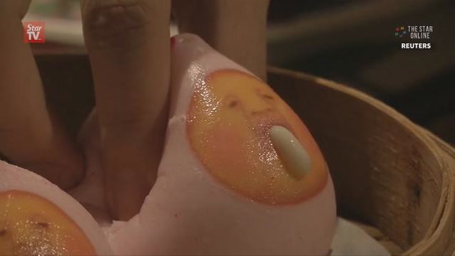 Oozing buns titillate Hong Kong diners