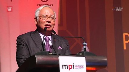 PM urges media to sort out fact from fiction