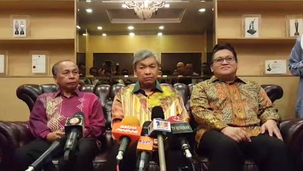 Zahid: 7 prison warders swayed by IS ideology undergo de-radicalisation