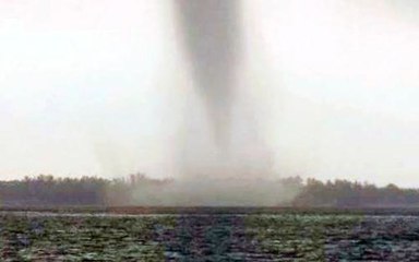 Waterspout makes an appearance in beach town