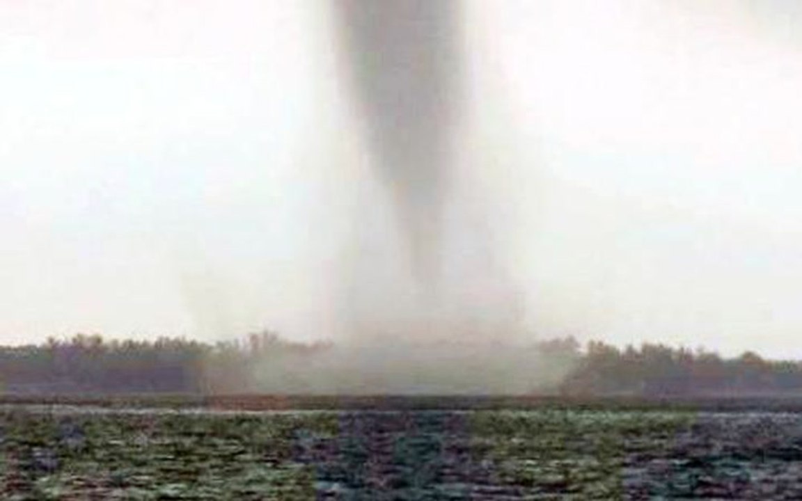 Waterspout makes an appearance in beach town