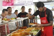 Easy traffic flow for Nasi Kandar outlet