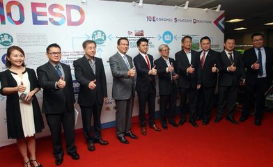 Go beyond Malaysian market, urge conference speakers