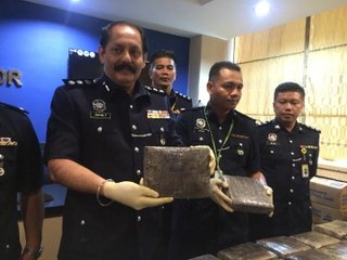 Selangor cops seize over RM100,000 worth of ganja