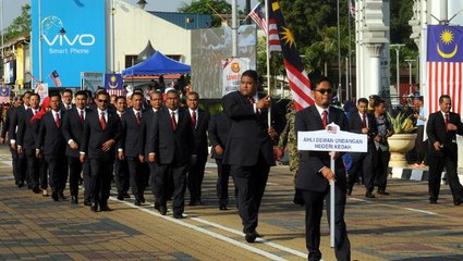 Assemblymen unite in celebrating Merdeka Day