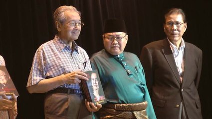 Tun M and Perkasa's take on PAS' motion for Syariah court amendments