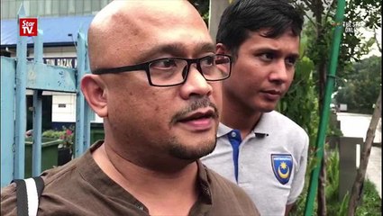 Ex-RMAF captain lodges report against DAP and news portal