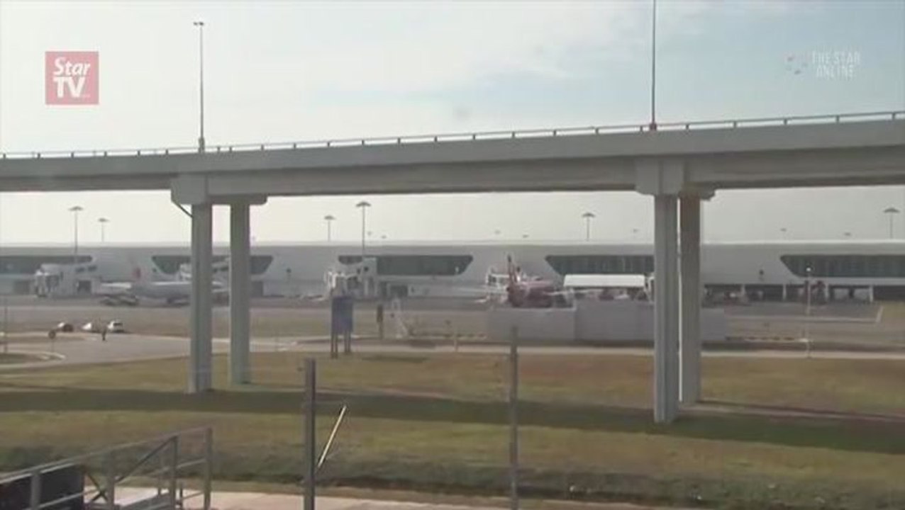 AirAsia goes ahead with LCCT2 rebranding