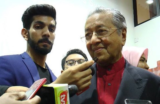 Dr M says not the right time for Opposition to name its PM