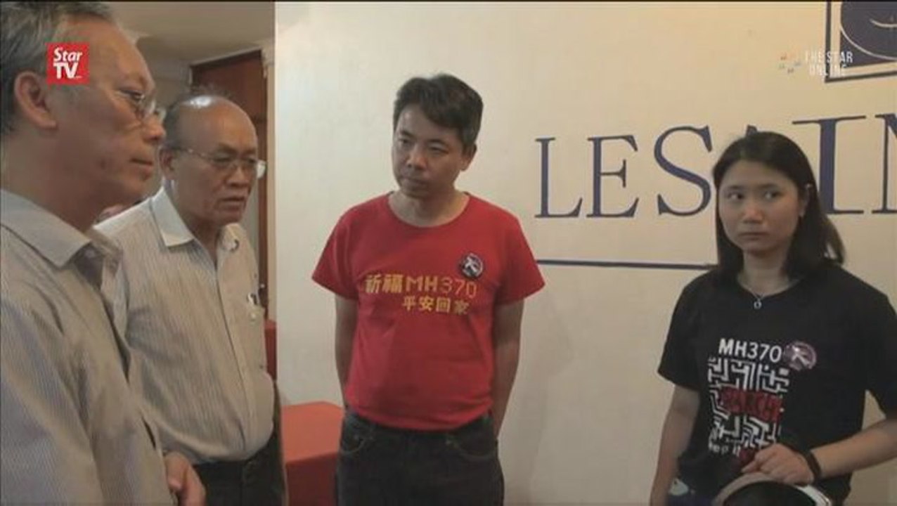 Flight MH370 families urge Mauritians to be on alert for plane debris