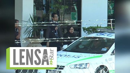Lensa: Dua Wanita Warga Asing Direman 7 Hari