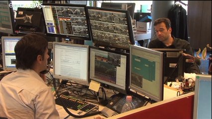 Nagyot zuhant a magyar gazdaság teljesítménye