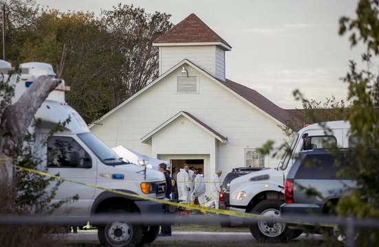 Gunman kills at least 26 worshippers at Texas church