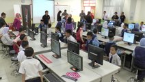 Thumbs up for coding workshops in schools