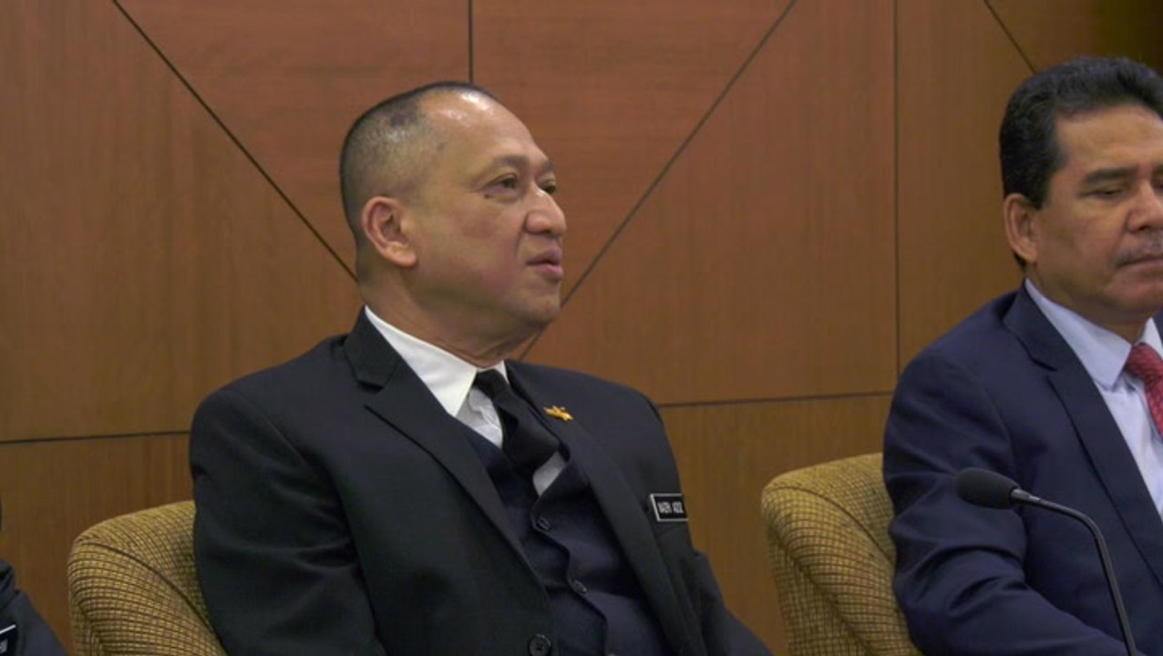 Nazri: Is Mukhriz afraid of disclosing his source of wealth?