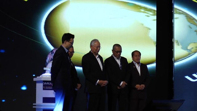 Najib calls on SMEs to seize opportunities offered by DFTZ