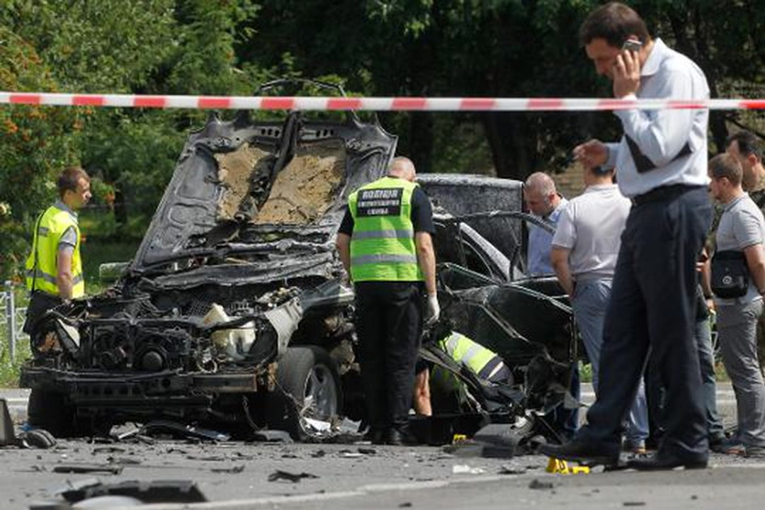 Car bomb kills Ukrainian military official