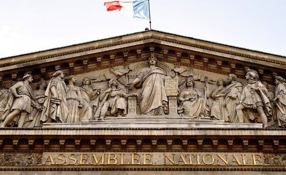 Macron wins parliamentary majority