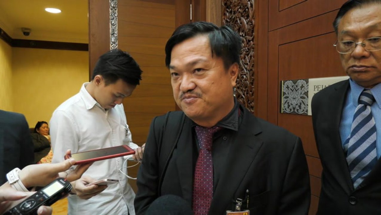 Activist who leaked redelineation report will not be fined by Speaker