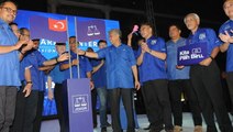 Zahid beats election war drums in Johor