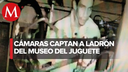 Roban dos carritos y una bicicleta del Museo del Juguete; FGJ pide ayuda